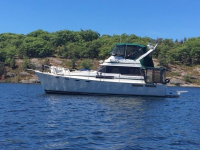 1984 Bayliner 3870 for sale in Midland, Ontario (ID-497)