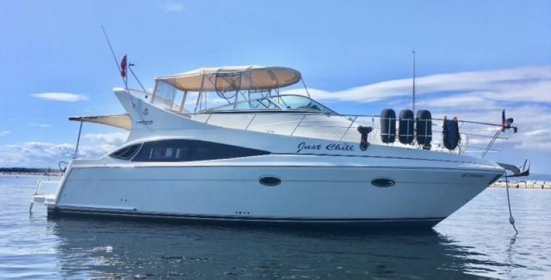2004 Carver 360 Mariner for sale in Saint-Paul-de-l'Île-aux-Noix, Quebec (ID-530) 2004 Carver 360 Mariner for sale in Saint-Paul-de-l'Île-aux-Noix, Quebec (ID-530)