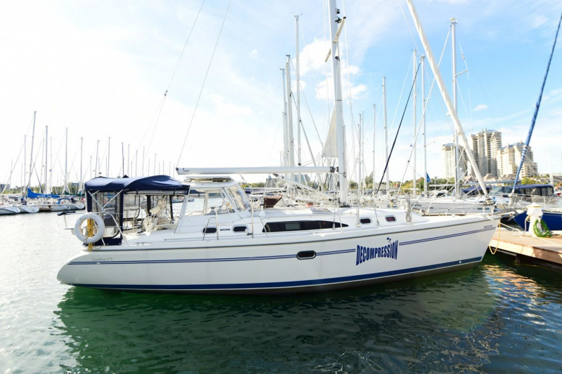 2010 Catalina 375 for sale in Etobicoke, Ontario (ID-600) 2010 Catalina 375 for sale in Etobicoke, Ontario (ID-600)