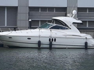 2006 Cruisers Yachts 420 Express for sale in Saint-Paul-De-L'Ile-Aux-Noix, Quebec at $182,911