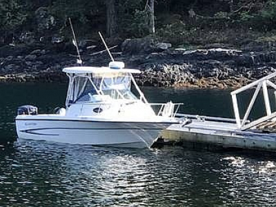 Power Boats - 2004 Glastron 233WA for sale in Campbell River, BC at $57,300
