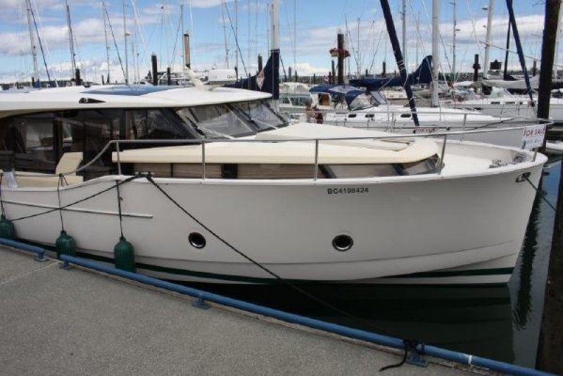 2013 Greenline 40 hybrid Cruisers for sale in Vancouver, BC (ID-407) 2013 Greenline 40 hybrid Cruisers for sale in Vancouver, BC (ID-407)