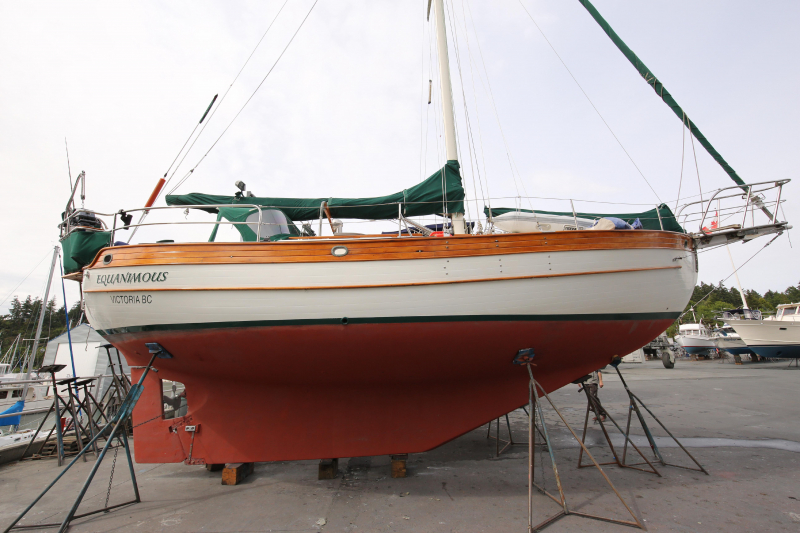 1980 Hans Christian 34 for sale in Salt Spring Island, BC (ID-491)