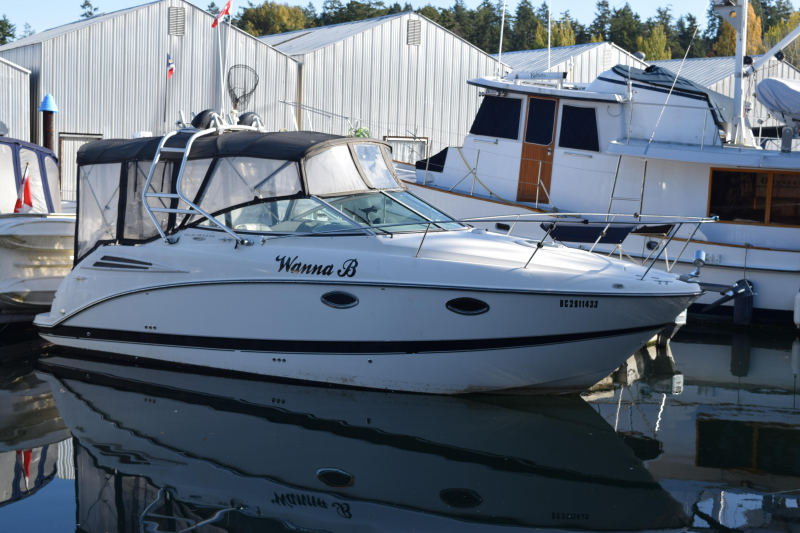 2006 Maxum 2600 SE for sale in Sidney, BC (ID-643) 2006 Maxum 2600 SE for sale in Sidney, BC (ID-643)