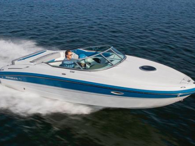 2015 Rinker Captiva 236 CC for sale in Louiseville, Quebec at $83,497