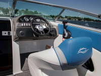 2015 Rinker Captiva 236 CC for sale in Louiseville, Quebec (ID-637)