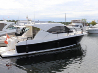 2008 Riviera 3600 Sport Yacht for sale in Orillia, Ontario (ID-502)