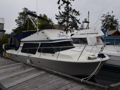 Power Boats - 1978 Tollycraft 26 Sedan for sale in North Saanich, BC at $19,255